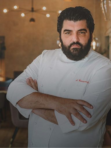 San Valentino da Cannavacciuolo a Novara: ecco il menù e quanto costa San Valentino da Cannavacciuolo a Novara: ecco il menù e quanto costa