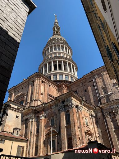 Diocesi di Novara, “ Lab-Ora”, un progetto a sostegno del lavoro Diocesi di Novara, “ Lab-Ora”, un progetto a sostegno del lavoro