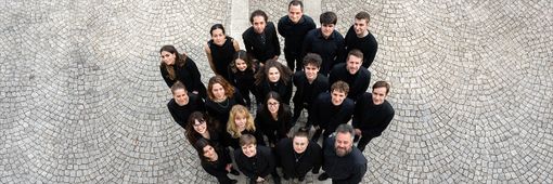 L'associazione Desmòs inaugura il nuovo pianoforte con un concerto a Lesa