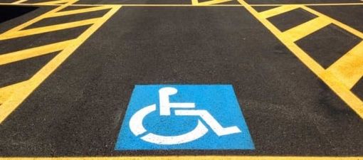 Nuovi stalli per la sosta disabili nei punti strategici del centro città