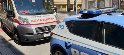Scontro auto-trattore sul rettilineo di Cavaglià, ferito un 49enne Scontro auto-trattore sul rettilineo di Cavaglià, ferito un 49enne