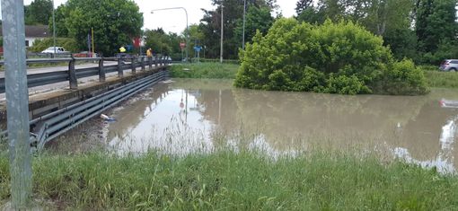 Volontari novaresi della Protezione Civile in azione nella Romagna alluvionata