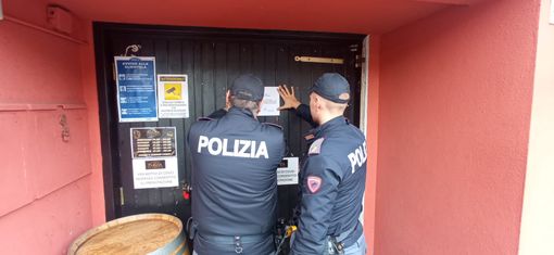 Risse e accoltellamenti: la questura chiude un bar di Novara per un mese