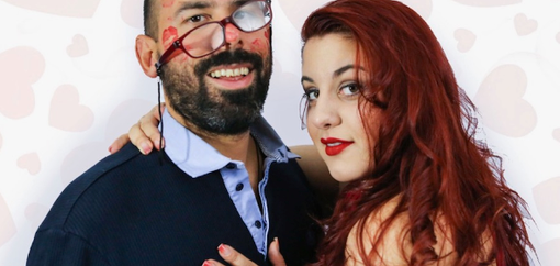 &quot;La rossa del Roxy Bar&quot;: Trecate si mobilita per la chiesa di San Francesco con uno spettacolo