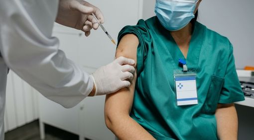 Terze dosi vaccino, Piemonte migliore regione italiana Terze dosi vaccino, Piemonte migliore regione italiana