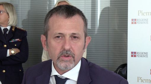 Delmastro, duro attacco alla mafia: “Vince lo Stato, Matteo Messina Denaro viveva sotto terra come i topi”. VIDEO