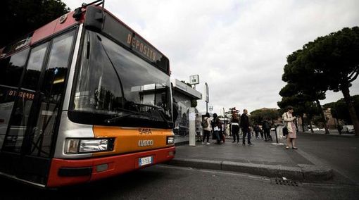 Trasporto pubblico locale: nuove riduzioni per l'emergenza coronavirus Trasporto pubblico locale: nuove riduzioni per l'emergenza coronavirus