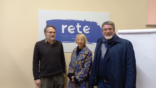 La Provincia di Novara in visita all’hub “rete” per progettare azioni a favore dei giovani La Provincia di Novara in visita all’hub “rete” per progettare azioni a favore dei giovani