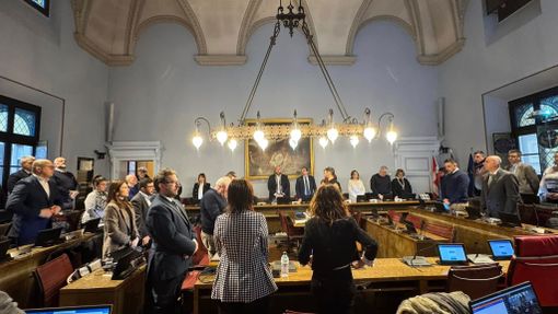 Dieci anni dalla scomparsa di Sara Gambaro: il ricordo in consiglio comunale