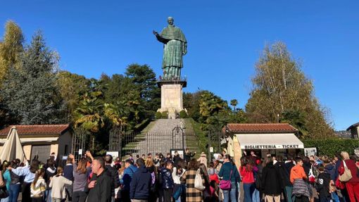 La statua di San Carlo Borromeo riapre al pubblico La statua di San Carlo Borromeo riapre al pubblico