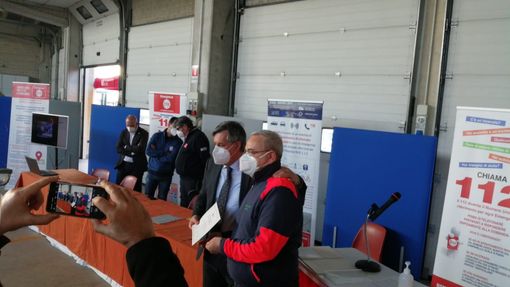 Anpas insignita dell’Attestato di Riconoscimento della Regione per il servizio al Numero Verde Sanitario Regionale Anpas insignita dell’Attestato di Riconoscimento della Regione per il servizio al Numero Verde Sanitario Regionale