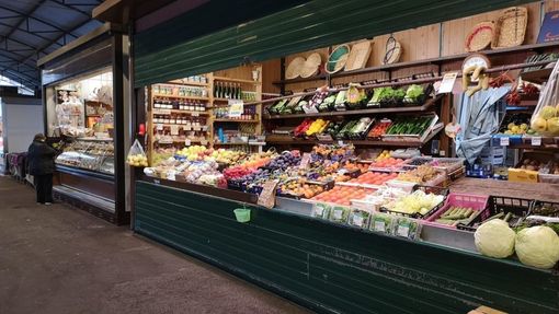 Interventi di rifacimento a piazza Pasteur: rallentamenti e misure di sostegno della giunta comunale Interventi di rifacimento a piazza Pasteur: rallentamenti e misure di sostegno della giunta comunale