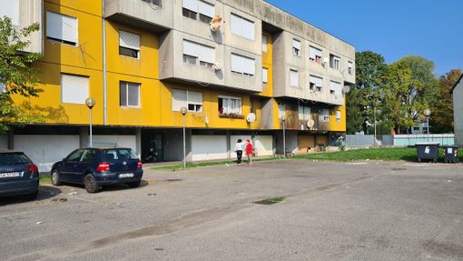 Emergenza nel complesso di edilizia residenziale di Via Calderara Emergenza nel complesso di edilizia residenziale di Via Calderara