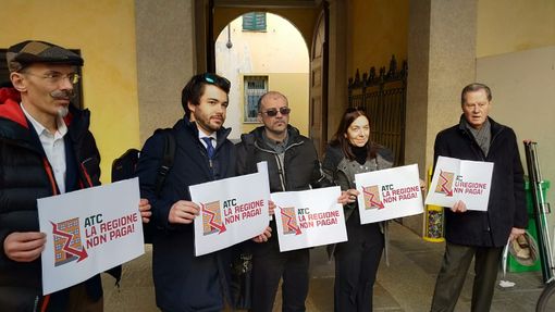 M5s : la regione Piemonte non paga le Atc M5s : la regione Piemonte non paga le Atc