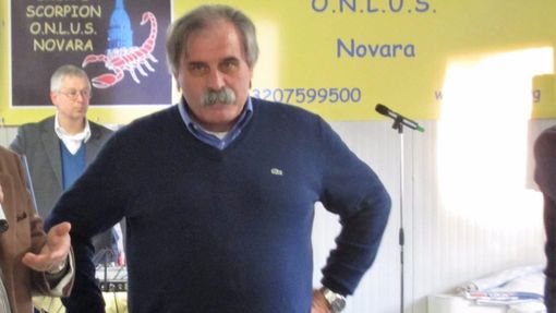 Il Comune intitola un largo alla memoria di Sandro Bertona Il Comune intitola un largo alla memoria di Sandro Bertona