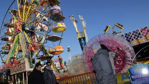 Arona, Gusmeroli annulla la festa delle giostre del tredicino