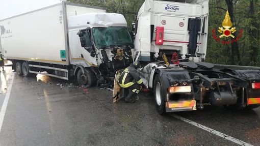 Incidente intorno alle 6:30 di questa mattina in via Biancalani Incidente intorno alle 6:30 di questa mattina in via Biancalani