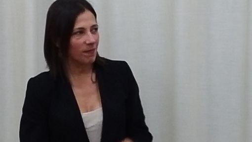 Ilaria Cornalba, 36 anni, di Cerano è la nuova segretaria provinciale del Partito Democratico di Novara Ilaria Cornalba, 36 anni, di Cerano è la nuova segretaria provinciale del Partito Democratico di Novara