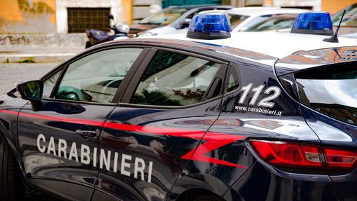 Due uomini accusati di abusi su minorenni a Novara