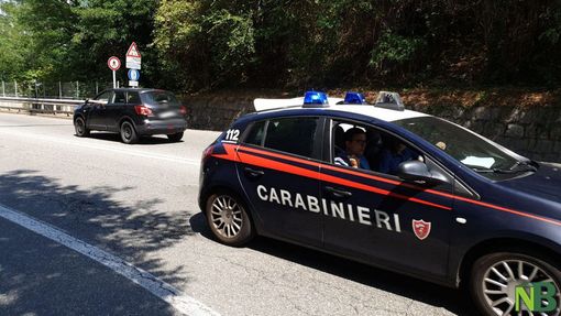 Notizie dal Piemonte. Eroi non per caso: due carabinieri mettono a rischio la loro vita per salvare una 26enne pronta a gettarsi nel vuoto