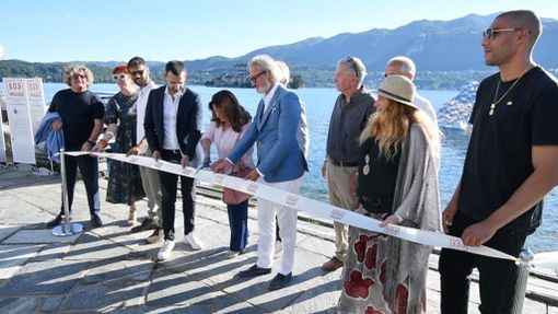 Inaugurata a Orta la mostra 'Sos Humanity'