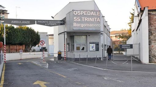 Da Ascom Arona 10 mila euro all'Ospedale di Borgomanero Da Ascom Arona 10 mila euro all'Ospedale di Borgomanero