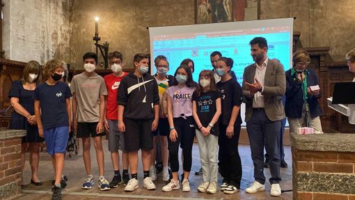 Consegnati i patentini per lo smartphone a oltre 13mila studenti piemontesi Consegnati i patentini per lo smartphone a oltre 13mila studenti piemontesi