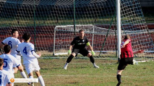 Il Sizzano in campo al 'Poscio' di Villadossola, il Carpignano gioca a Cannobio