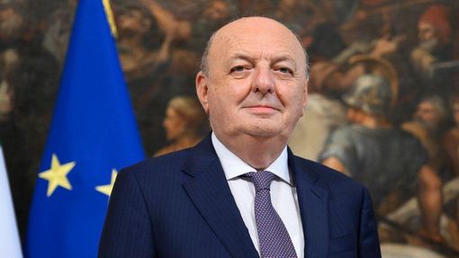 Pronto decreto su Euro 5 in Piemonte, Pichetto: "Lo porterò domani in Consiglio dei ministri" Pronto decreto su Euro 5 in Piemonte, Pichetto: "Lo porterò domani in Consiglio dei ministri"