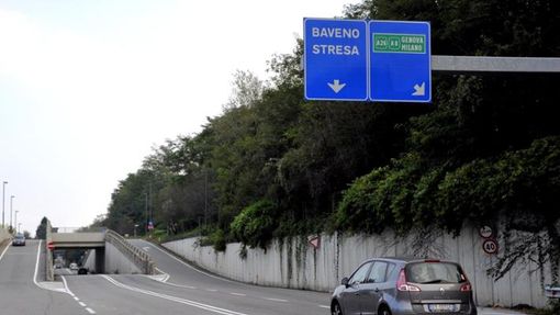 A26, chiuso per due notti il tratto tra Baveno e Arona A26, chiuso per due notti il tratto tra Baveno e Arona