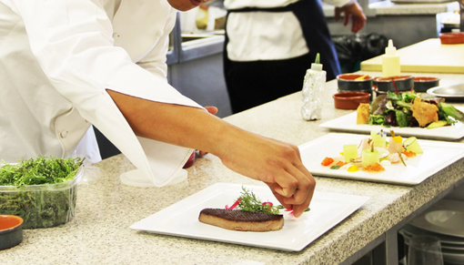 "Chef sotto le stelle": 11 proposte a tavola per il weekend "Chef sotto le stelle": 11 proposte a tavola per il weekend