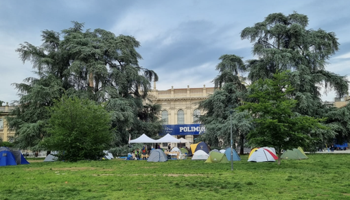 Caro affitti studenti universitari: a Milano più di 600 euro per una singola Caro affitti studenti universitari: a Milano più di 600 euro per una singola