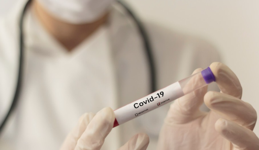 Covid: la positività ai tamponi è al 14,2%, prosegue la campagna vaccinale