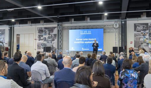 Mobilità sostenibile: non mancano condivisione e proposte concrete, ma il percorso è appena iniziato Mobilità sostenibile: non mancano condivisione e proposte concrete, ma il percorso è appena iniziato