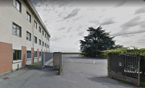 Furto nella notte al Bonfantini di Novara: rubati pc e prodotti della scuola