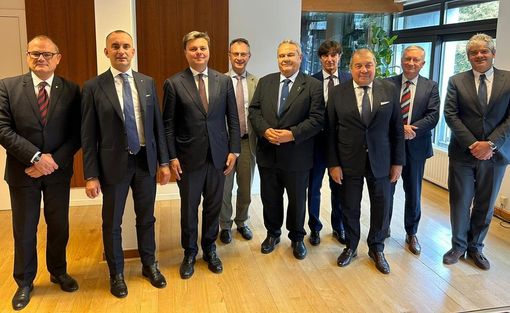 Confindustria Piemonte "sbarca" a Bruxelles e prende casa insieme a Liguria e Valle d'Aosta Confindustria Piemonte "sbarca" a Bruxelles e prende casa insieme a Liguria e Valle d'Aosta