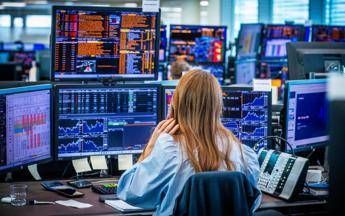 Spread tra Btp e Bund sotto i 100 punti, ai minimi da 4 anni Spread tra Btp e Bund sotto i 100 punti, ai minimi da 4 anni