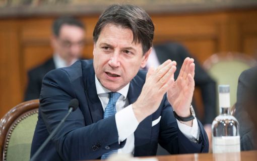 Coronavirus, nuova stretta del Governo: chiuse le attività non necessarie