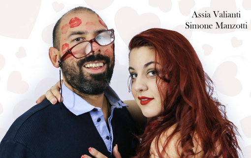 In scena “La rossa del Roxy Bar” per sostenere il restauro della torre campanaria di San Francesco In scena “La rossa del Roxy Bar” per sostenere il restauro della torre campanaria di San Francesco