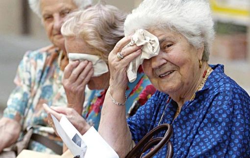 In Piemonte si vive sempre più a lungo, le donne arrivano a sfiorare gli 85 anni In Piemonte si vive sempre più a lungo, le donne arrivano a sfiorare gli 85 anni