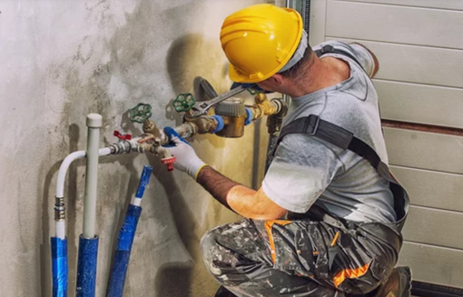 Indennizzi alle partite Iva: "In Piemonte avranno meno della media nazionale: così si paga l'affitto di un mese"