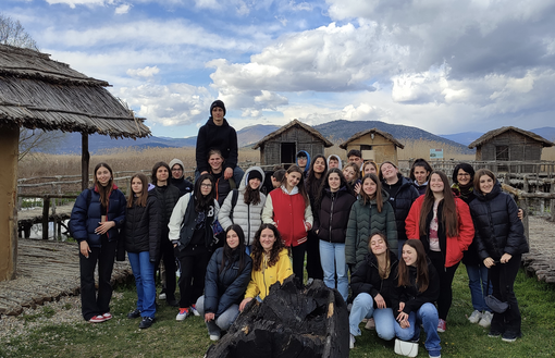 Studenti  del liceo scientifico Galilei in Grecia per la fase finale dello scambio interculturale Studenti  del liceo scientifico Galilei in Grecia per la fase finale dello scambio interculturale