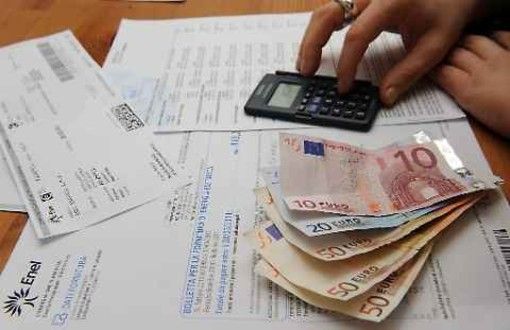 Nuove regole per le bollette di luce e gas: cosa cambia dal 1° gennaio Nuove regole per le bollette di luce e gas: cosa cambia dal 1° gennaio