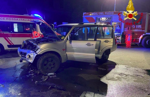 Novara, scontro tra 2 auto tra viale Roma e corso XXIII Marzo Novara, scontro tra 2 auto tra viale Roma e corso XXIII Marzo