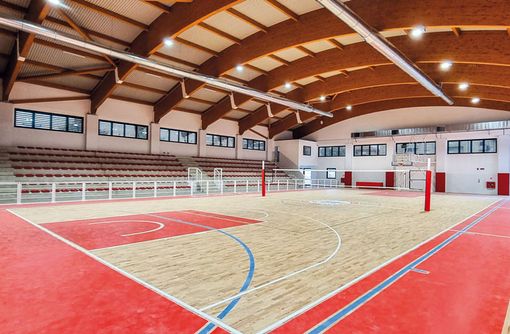 Si cerca un gestore di palestre e palazzetto dello sport Si cerca un gestore di palestre e palazzetto dello sport