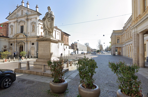 Flash Mob del Centrodestra domani in piazza Puccini Flash Mob del Centrodestra domani in piazza Puccini