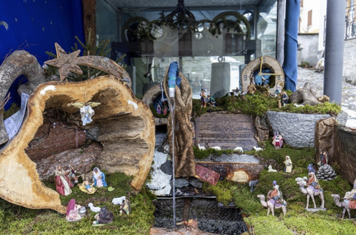 “Scatta il tuo Natale”, presepi e addobbi degli alunni in mostra su sito e social della Regione “Scatta il tuo Natale”, presepi e addobbi degli alunni in mostra su sito e social della Regione
