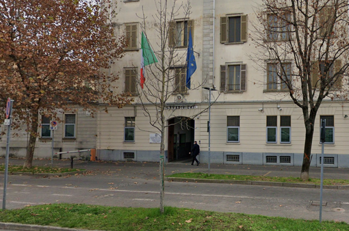 Novara, omicidio al quartiere Sant'Andrea: 68enne accoltellato in casa Novara, omicidio al quartiere Sant'Andrea: 68enne accoltellato in casa