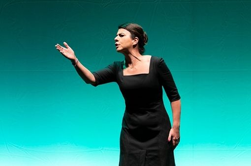 Perfetta - foto sito Teatro Faraggiana