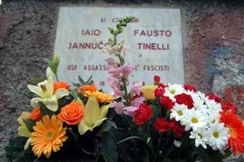 Fausto e Iaio, gip di Milano riapre indagini su omicidio dei due ragazzi nel 1978 Fausto e Iaio, gip di Milano riapre indagini su omicidio dei due ragazzi nel 1978